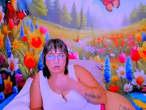 indianroxy webcam