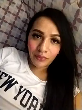 Yourbabyshane webcam