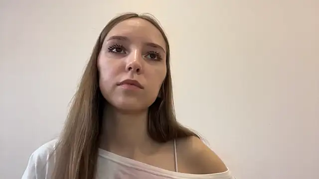 QueenBalensiefen webcam