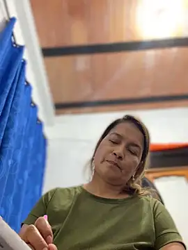 Jlo_69 webcam