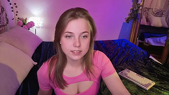 mary_ton webcam
