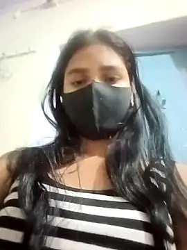 Webcam Model (Mahira--)  is live.Free join now!