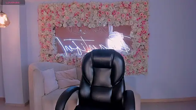 ArianaNova webcam