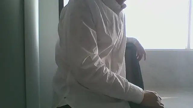 nole_china7 (Ask my age) - talk / fun / cum