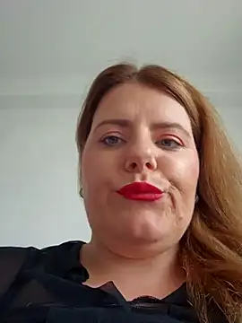 KarlyGray10 webcam