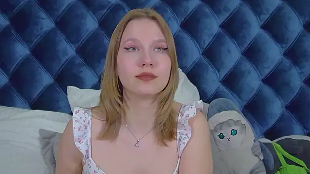 LiliLinn webcam