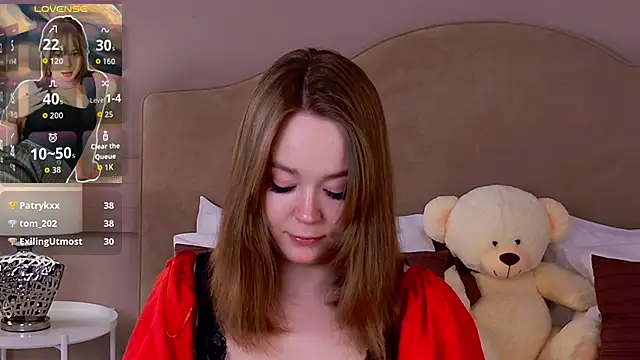 ElaraVance webcam