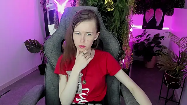 AriaGracen webcam