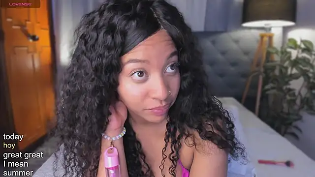 Lynncute webcam