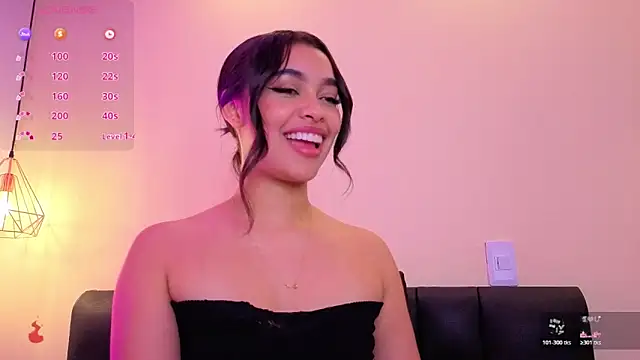 Chloe_monroee webcam