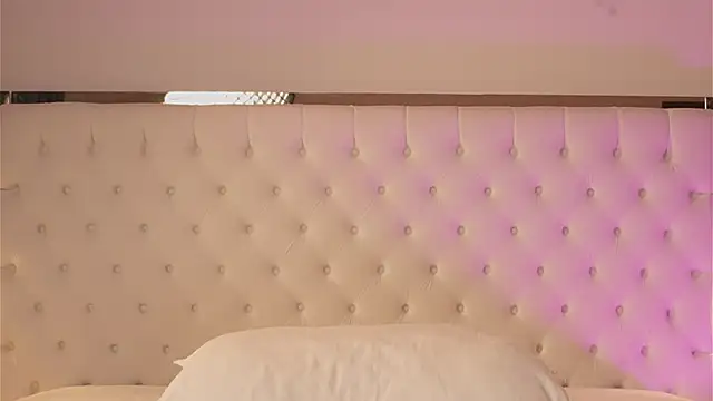 Dr_Barbie webcam