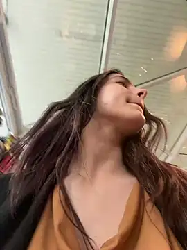 sexymelli18 webcam