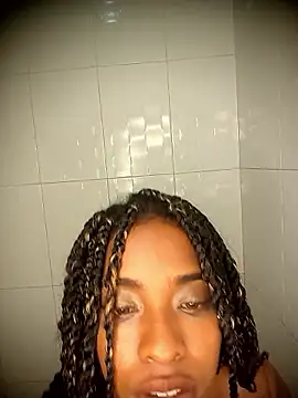 Pauline_Fox webcam