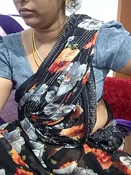 sweetqueen143 webcam
