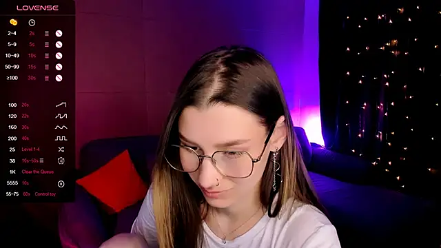 LinaBlossom_ webcam