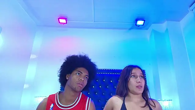 Cristal_and_luke webcam