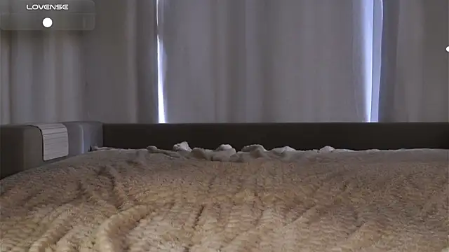 KnittedGoo webcam