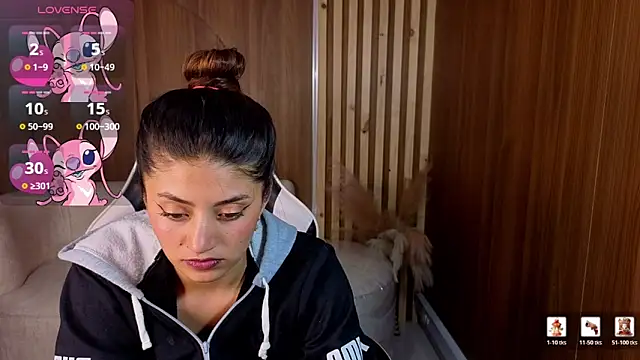 Lia_queen_tx