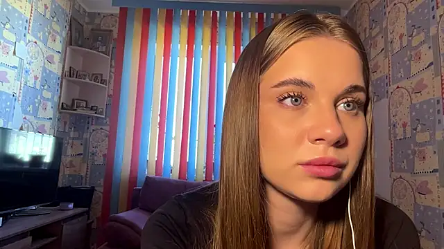 Miss_Blessnyth webcam