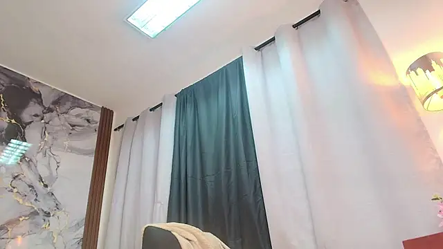 Zoe_Blake1 webcam