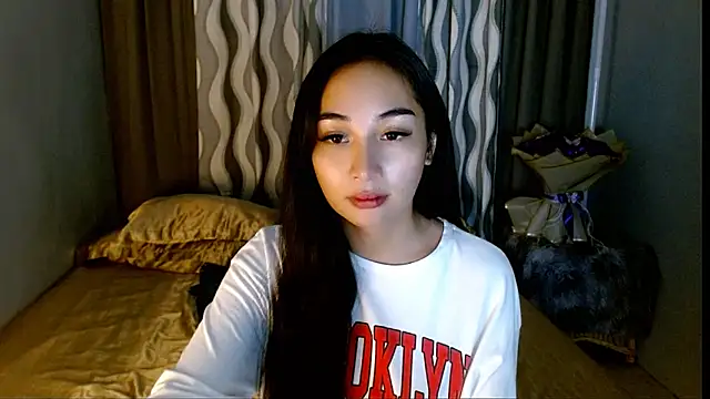 SweetLilly_18 webcam