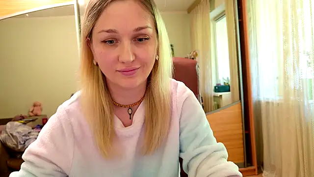 Hotty_Evochka webcam