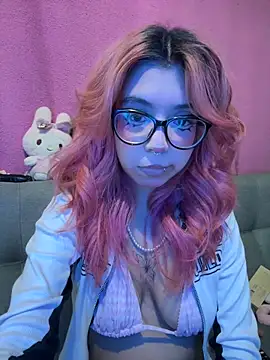 Valen-Foxx1 webcam