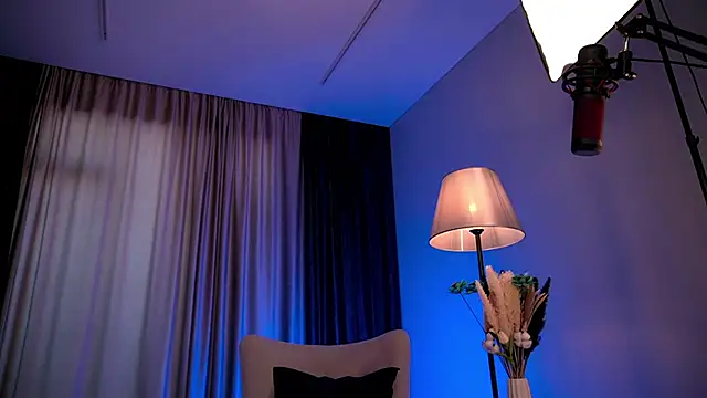 _infinitespring_ webcam