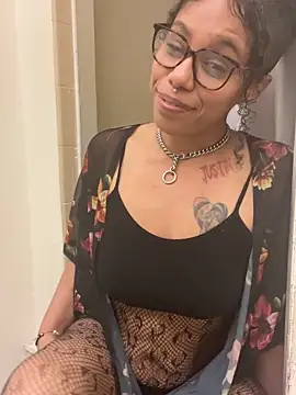 Princess_Desirae webcam