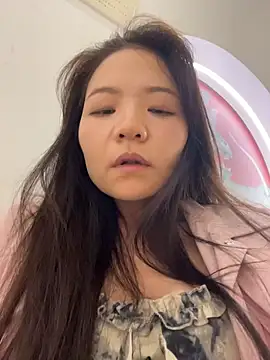 美女xiaochengzi505在线直播