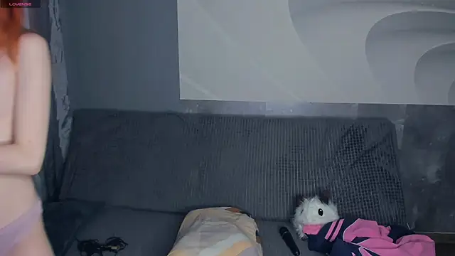 TarynPalek webcam
