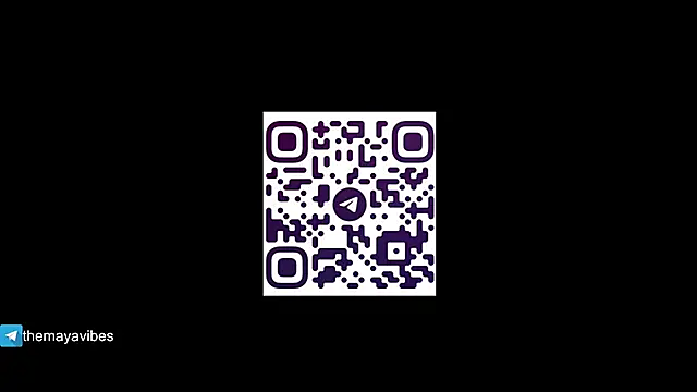 Maya_Rave webcam