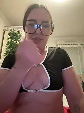 Megan_off webcam