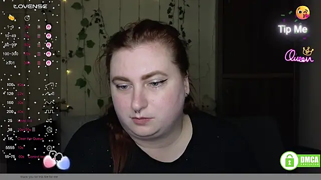Alicia_love00 webcam