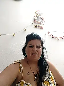 Jann_Riya333 webcam