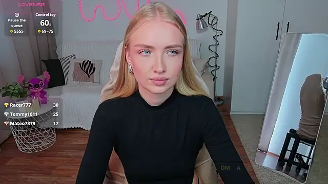 TessaGrays webcam