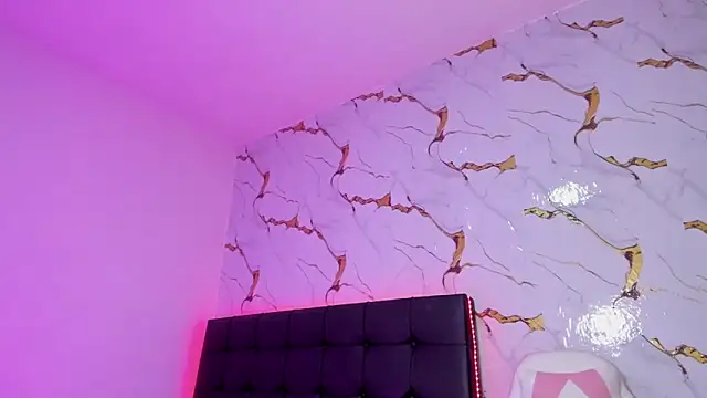 Scarlet_DLuce webcam