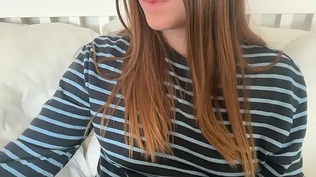 Lucyschickt webcam