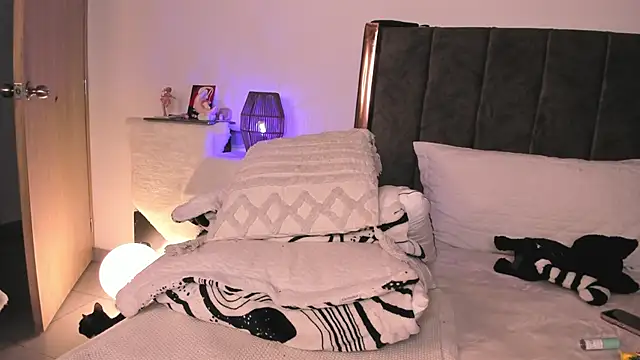 Helldy_666 webcam