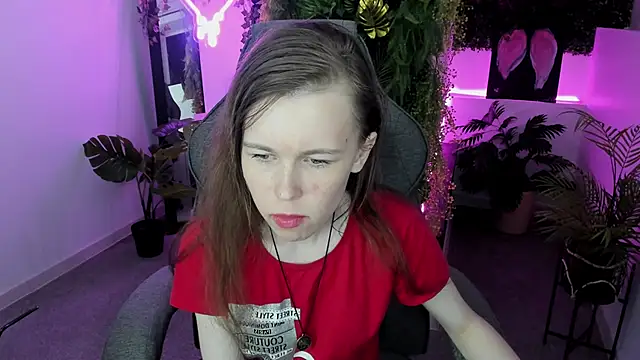AriaGracen webcam