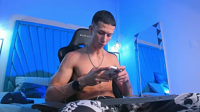 OliverThompsonJS webcam