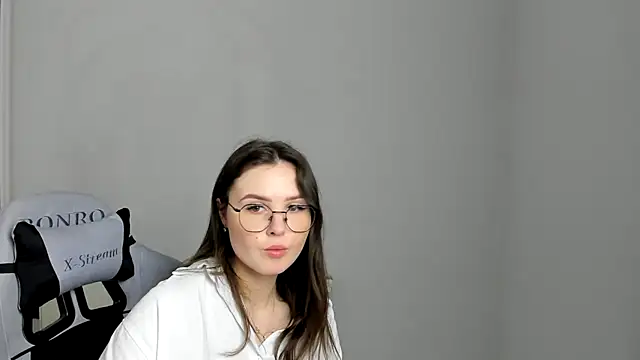 Regina_cute_ webcam