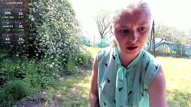 luxurydoll21 webcam