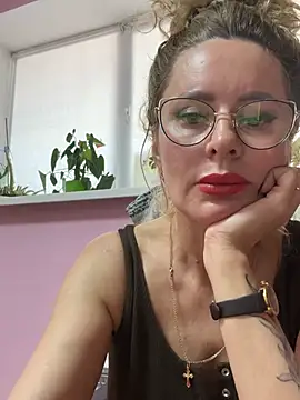 Tania201243
