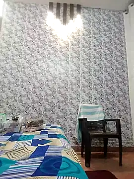 Cute-Janvi20 webcam