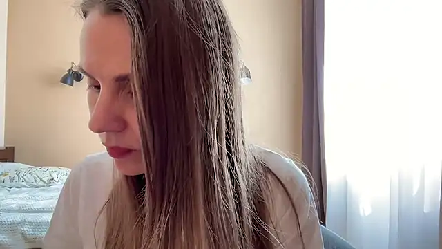 AnnieLove7722 webcam