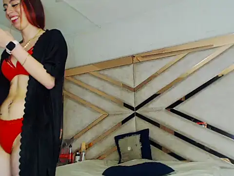 Luna_and_Rose webcam