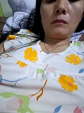 Baby-loveass69 webcam
