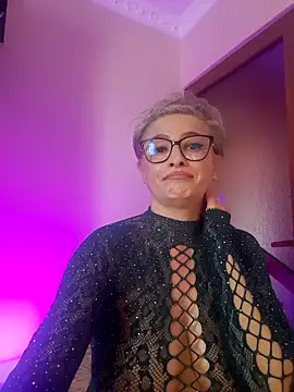 LunaBlaise webcam
