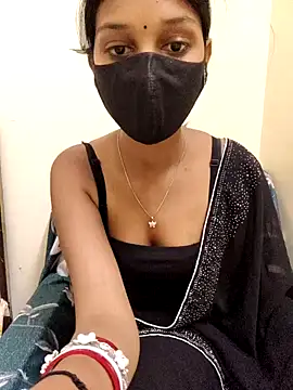 MAYA_BED_GIRL webcam